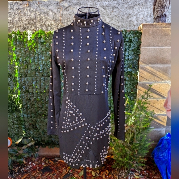 Black Mini Dress Long Sleeves with Pearls Medium - Picture 4 of 12